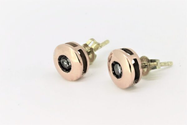 Ohrstecker 585 Goldgehalt mit  Diamant