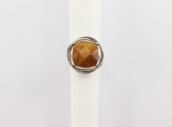 Ring mit rechteckigem Tigerauge – Bild 2