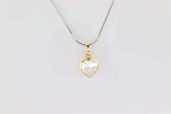 kleines Herz in Gelbgold mit Zirkonia