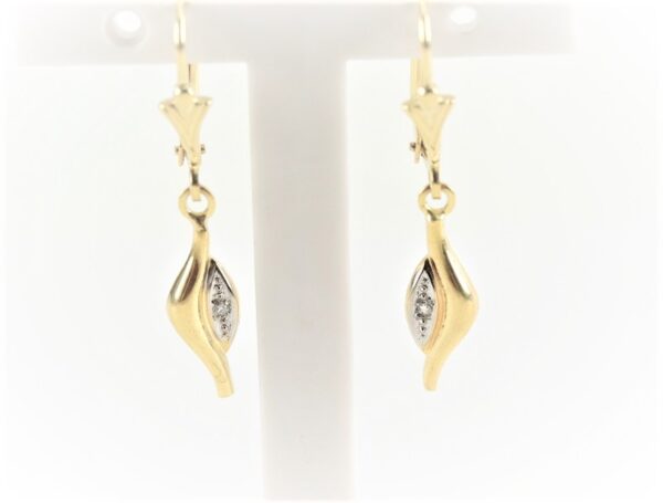 superschöne Ohrhänger in Gelbgold mit Diamanten
