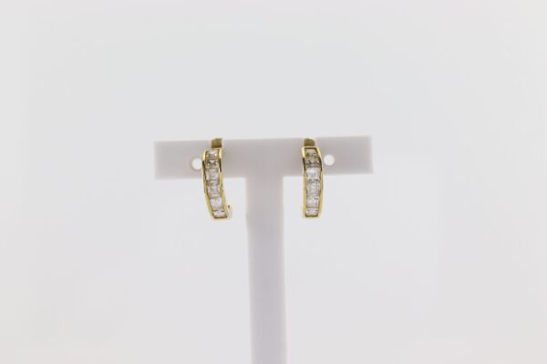 Gold Halb Creolen in Gelbgold mit Zirkonia – Bild 4