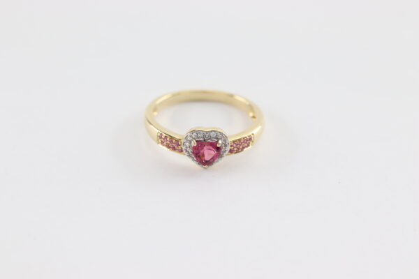 Ring  in Gelbgold mit Zirkonia