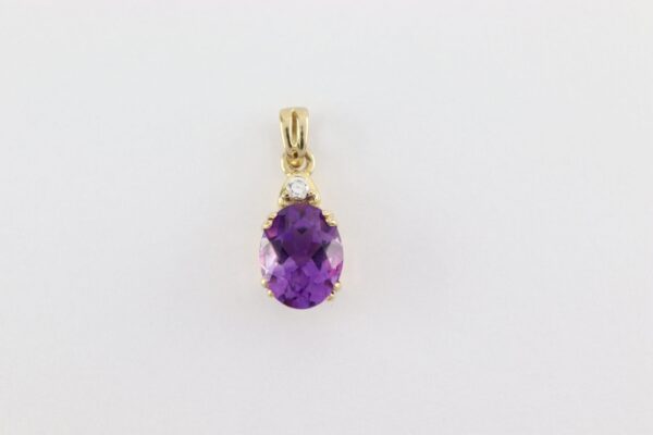 Anhänger mit Amethyst in 333 Gold   ( OHNE  KETTE  )