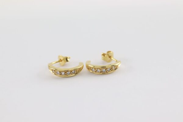 Elegante Ohrstecker mit Diamanten – Bild 2