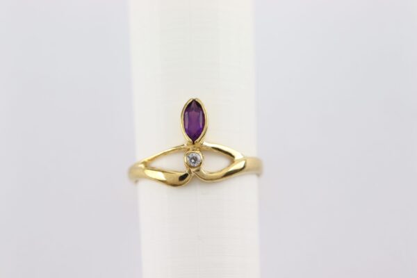 Ring in Gelbgold  mit Diamant und Amethyst -