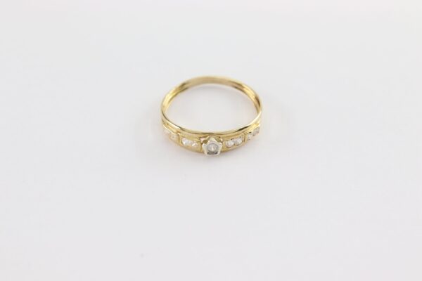 Ring in Gelbgold mit Zirkonia – Bild 2