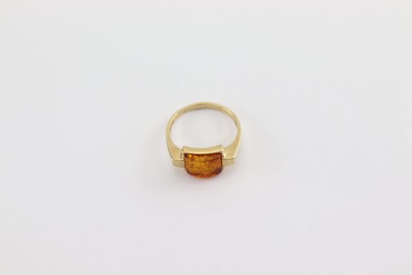 sehr feiner Ring in Gelbgold mit Bernstein