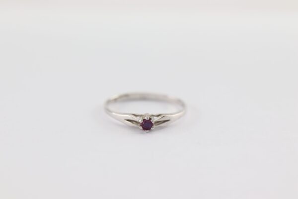 Ring in Weißgold - mit Rubin - – Bild 2