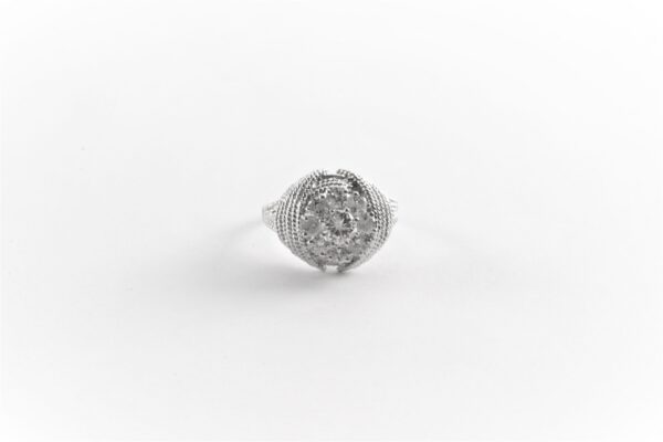 exclusiv Schmuck in Weißgold mit vielen Diamanten – Bild 2