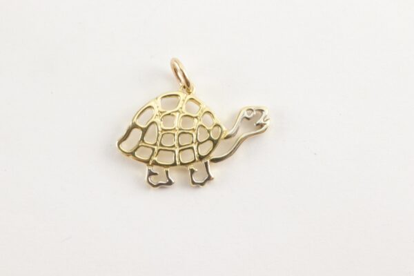 sehr feiner Anhänger Schildkröte in Gelbgold