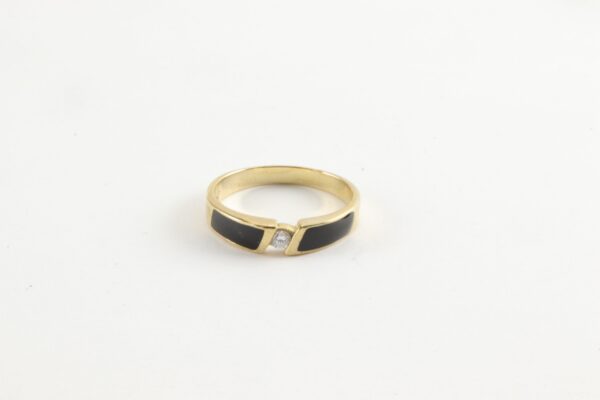 feiner Ring in Gelbgold mit Zirkonia und Email – Bild 5