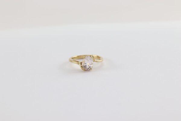 sehr eleganter Ring in Gelbgold mit Zirkonia – Bild 3