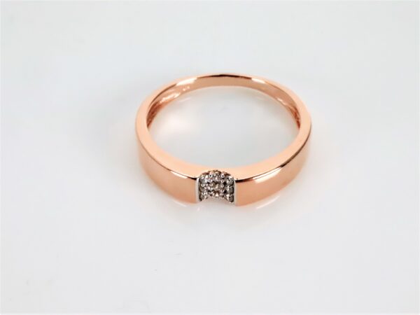 Ring  in Rotgold mit kleinen Zirkonia – Bild 3