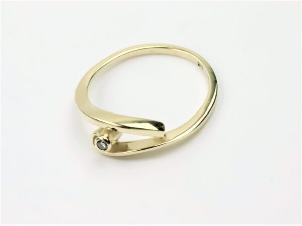 Ring in Gelbgold   mit  Diamant – Bild 4