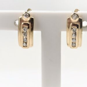 Ohrstecker Halbcreolen in Gelbgold