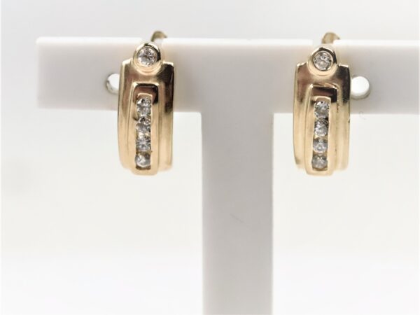 Ohrstecker Halbcreolen in Gelbgold