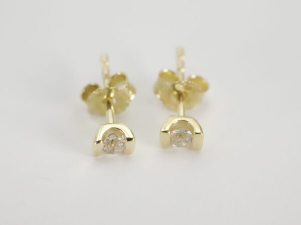 Ohrstecker  mit Spinell - 375 Gold -