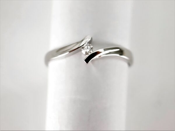 Ring mit Diamant    R-Nr-328-21