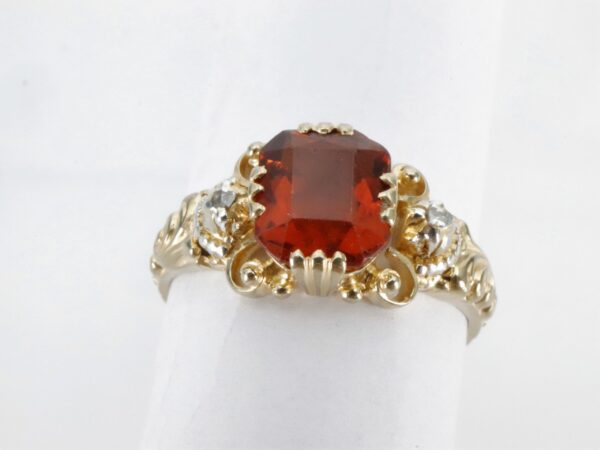 Ring   mit Granat und anderen Steinen – Bild 2