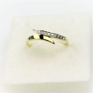 Ring in  Gelbgold - mit Zirkonia