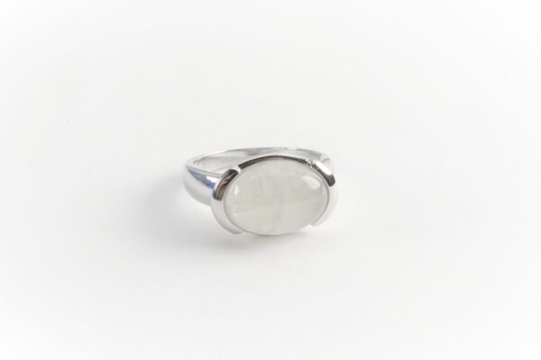 schöner Ring in Sterlingsilber rhodiniert