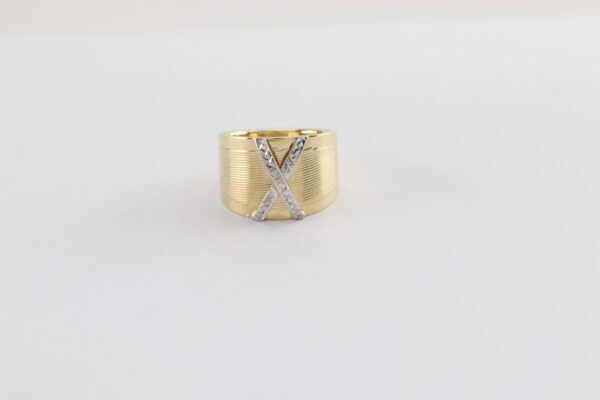 Sehr schöner, eleganter Ring  in Gelbgold – Bild 2