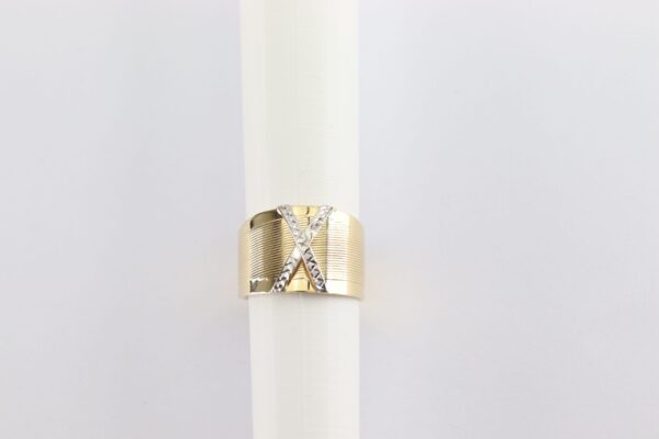 Sehr schöner, eleganter Ring  in Gelbgold – Bild 5
