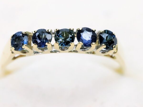 Ring    in Gelbgold