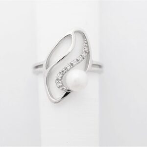 feiner Ring in Sterlingsilber rhodiniert mit Perle