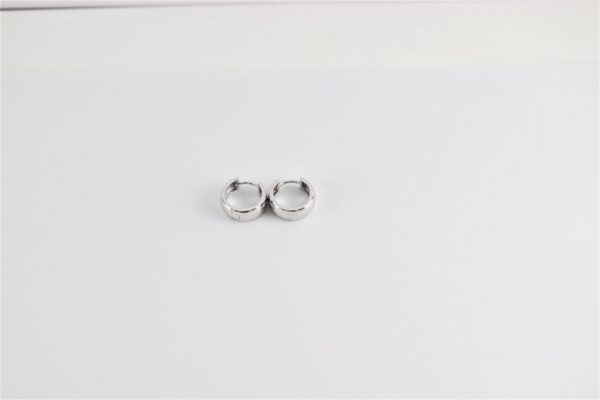 Kleine Creolen  in Sterlingsilber rhodiniert glänzend – Bild 3
