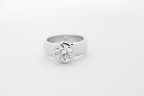 Damenring Sterlingsilber rhodiniert mit Zirkonia – Bild 2
