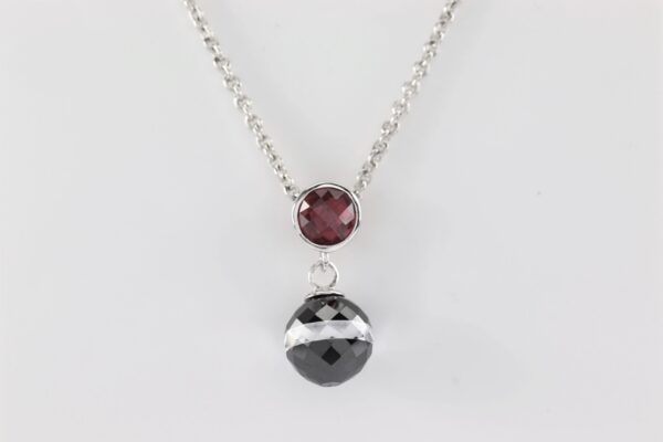 auffallend schönes Collier in Sterlingsilber mit Zirkonia