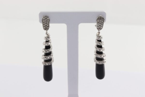 Sehr elegante Ohrhänger mit Onyx