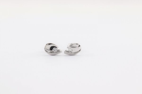 Ohrstecker  Mattsilber  rhodiniert mit Zirkonia