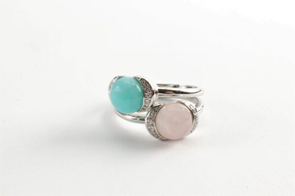 feiner Ring in Sterlingsilber rhodiniert