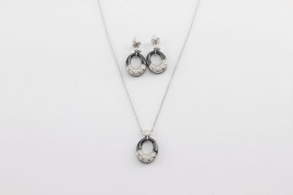 Ohrstecker und Collier in Sterlingsilber rhodiniert