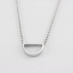 feines Collier in Sterlingsilber rhodiniert