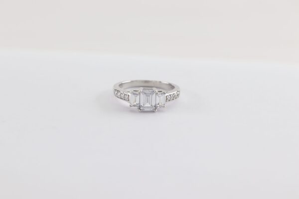 Ring in Sterlingsilber mit Zirkonia – Bild 4