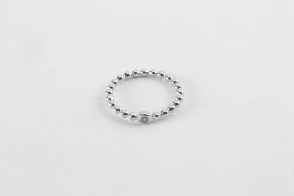 feiner Ring in Sterlingsilber