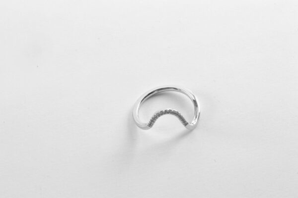 feiner Ring mit Zirkonia in Sterlingsilber – Bild 3