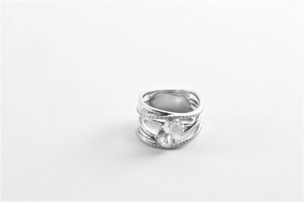 sehr schöner Ring in Sterlingsilber rhodiniert – Bild 3