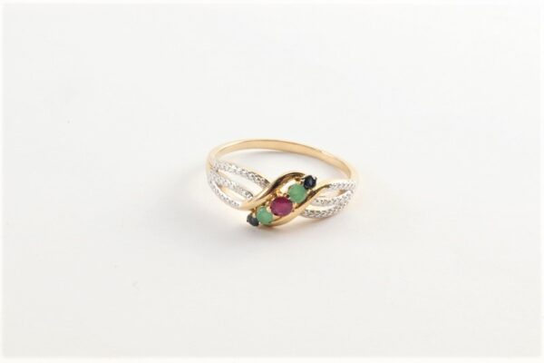feiner Ring in Sterlingsilber vergoldet mit Diamant