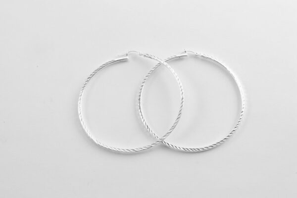 besonders schöne und große Creolen in Silber