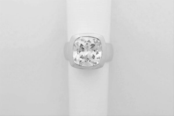 massiver Ring Sterlingsilber rhodiniert mit Zirkonia – Bild 2