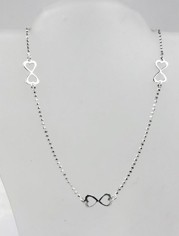 Collier  mit kleinen Herzen in Sterlingsilber