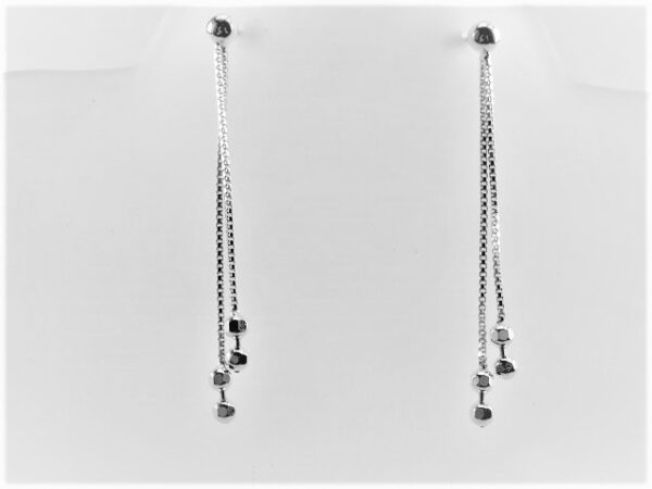 Sehr feine Ohrstecker in Sterlingsilber rhodiniert