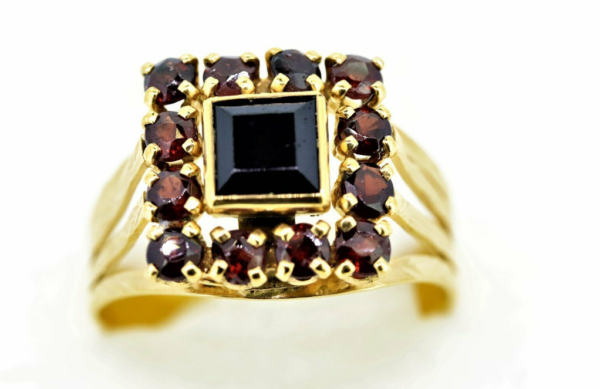 sehr anspruchsvoller Ring – Bild 2