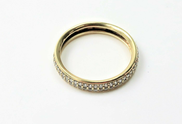 Eleganter Ring mit viel Zirkonia – Bild 2