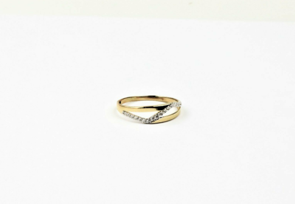 Sehr feiner Ring - mit eingefasstem Zirkonia – Bild 2