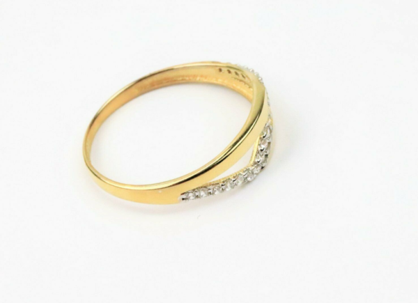 Sehr feiner Ring - mit eingefasstem Zirkonia – Bild 3